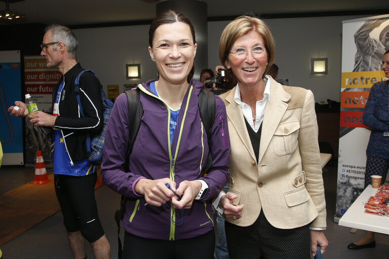 Fotó 13: European institutions staff members in the 20km of Brussels