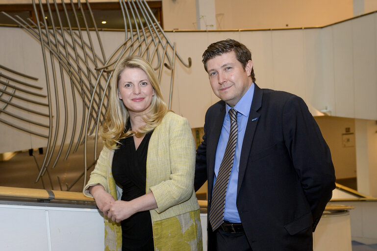 Photo 11 : MEPs Emma McCLARKIN and Andrew LEWER in Brussels