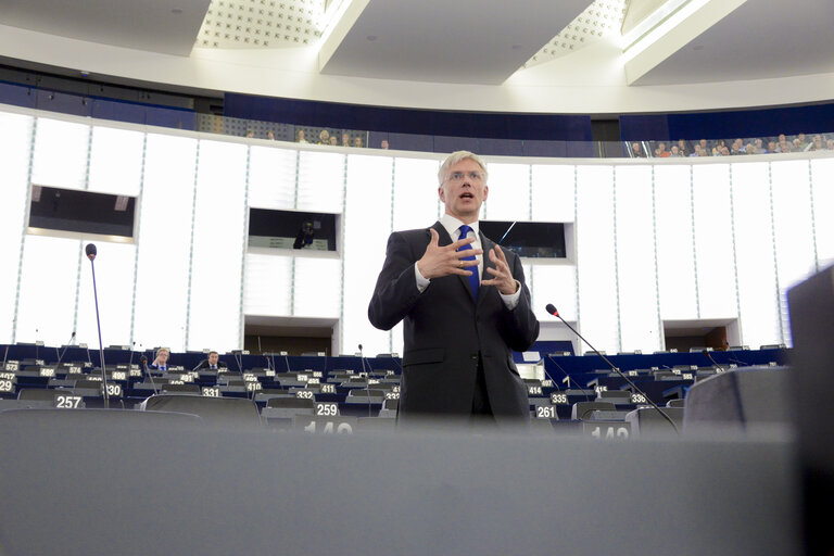 Fotografia 17: Plenary session week 21 2015 in Strasbourg - Joint debate - Money laundering