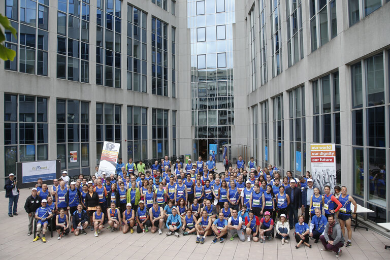 Fotó 29: European institutions staff members in the 20km of Brussels