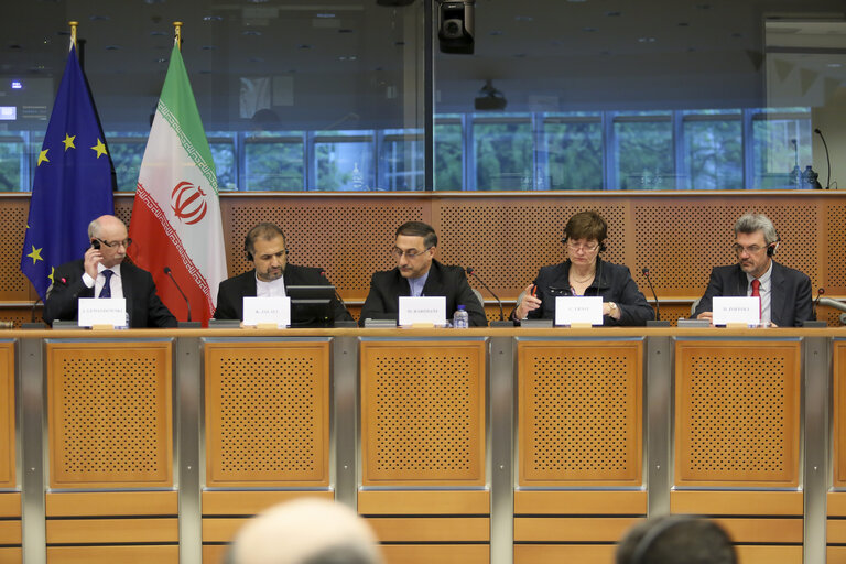 Nuotrauka 14: EU delegation for relations with Iran meet with Iranian Delegation at the EP in Brussels