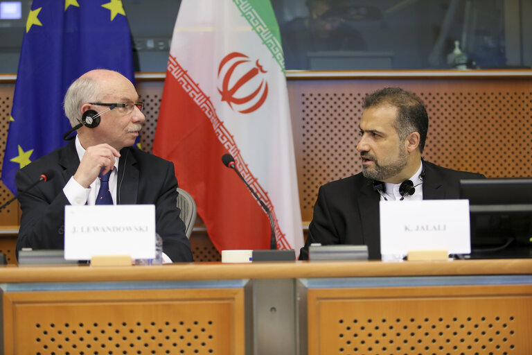Nuotrauka 8: EU delegation for relations with Iran meet with Iranian Delegation at the EP in Brussels