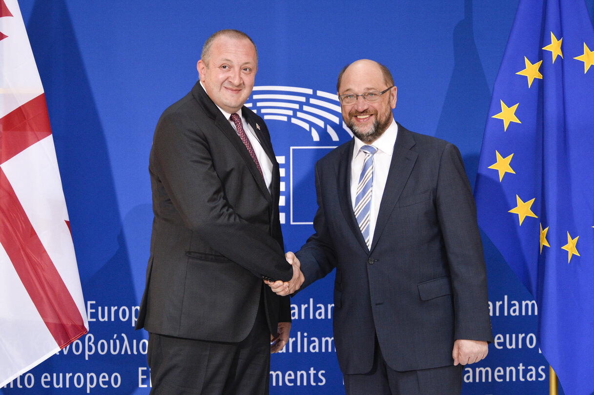 Official visit of the President of Georgia to the EP in Strasbourg - Martin SCHULZ - EP President welcomes Giorgi MARGVELASHVILI - President of Georgia