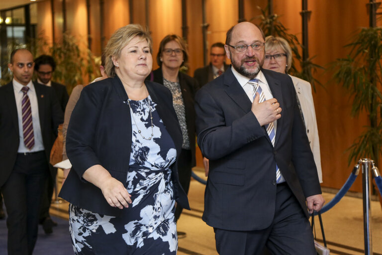 Foto 3: Martin SCHULZ - EP President meets with Erna SOLBERG, Prime Minister of Norway