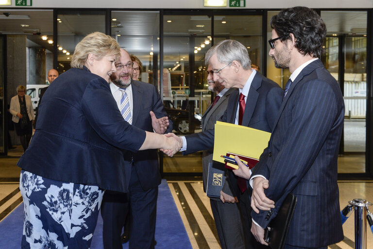 Photo 3: Martin SCHULZ - EP President meets with Erna SOLBERG, Prime Minister of Norway