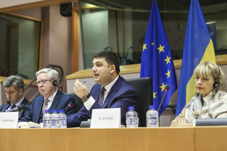 Fotografija 10: Ukraine Week at the European Parliament - High-level conference EP - Verkhovna RADA of Ukraine on capacity building for reform.    Signature of an Administrative Cooperation Agreement between the General Secretariat of the European Parliament and the Secretariat of Verkhovna Rada of Ukraine