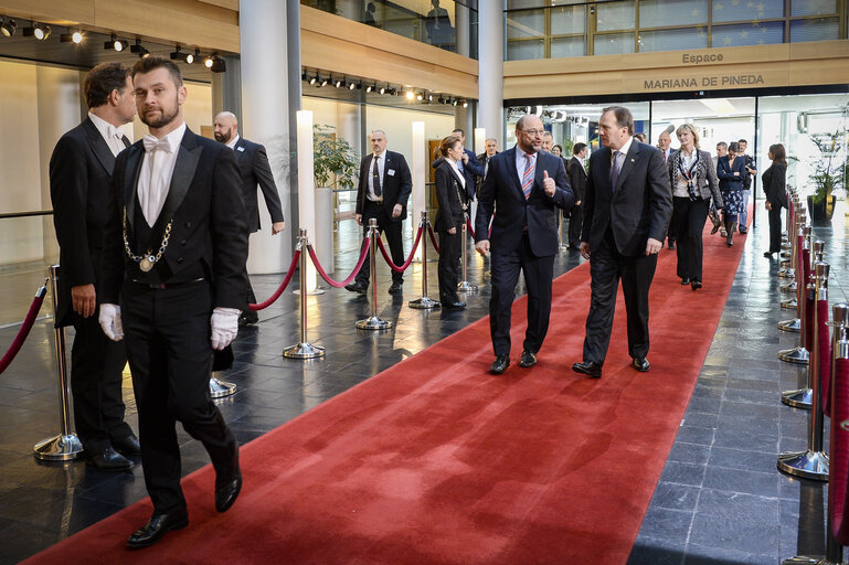 Fotografie 3: Official visit of the Prime Minister of Sweden to the European Parliament in Strasbourg.   Martin SCHULZ - EP President welcomes Stefan LOFVEN - Swedish Prime Minister