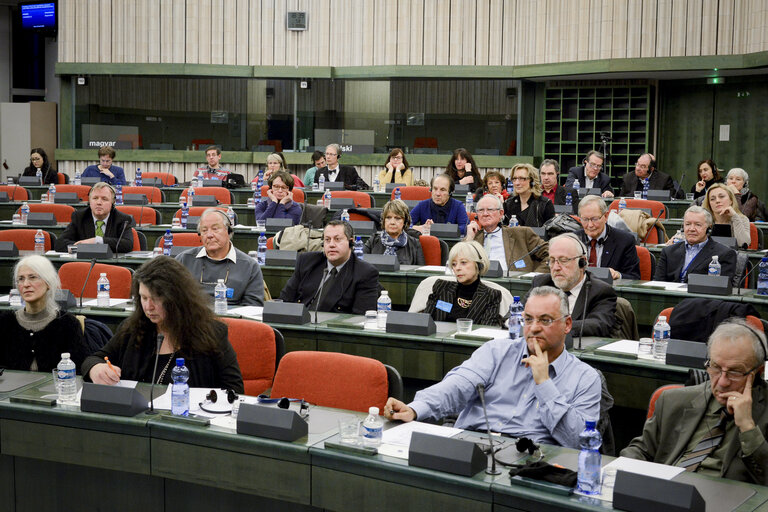 Foto 8: Session of the Paneuropean Working Group of the EPP Group    Lecture of the Minister of Foreign Affairs of the Republic of Macedonia ' Sustaining the European Perspective: Macedonia in pursuit of accession negotiations '