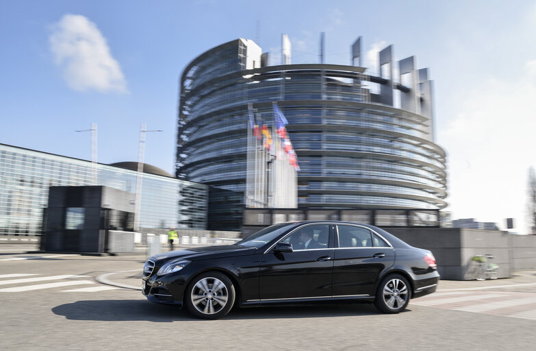 Suriet 7: EP Official Vehicles in Strasbourg