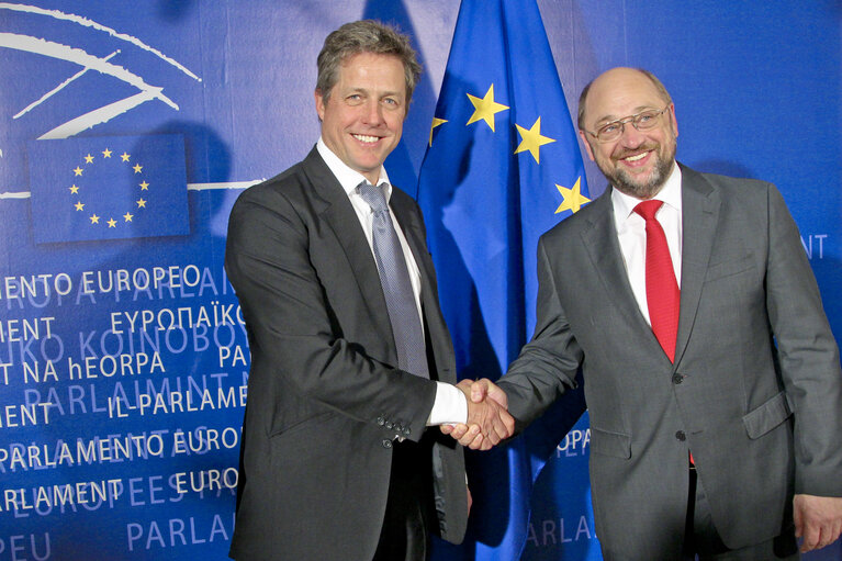 Martin SCHULZ - EP President meets with the actor Hugh GRANT