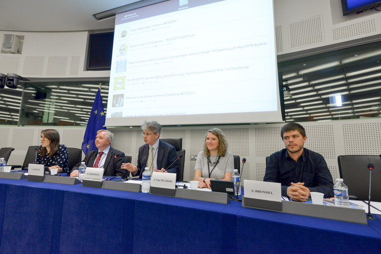 Fotagrafa 13: EYE 2016  ' Hunger Games. '