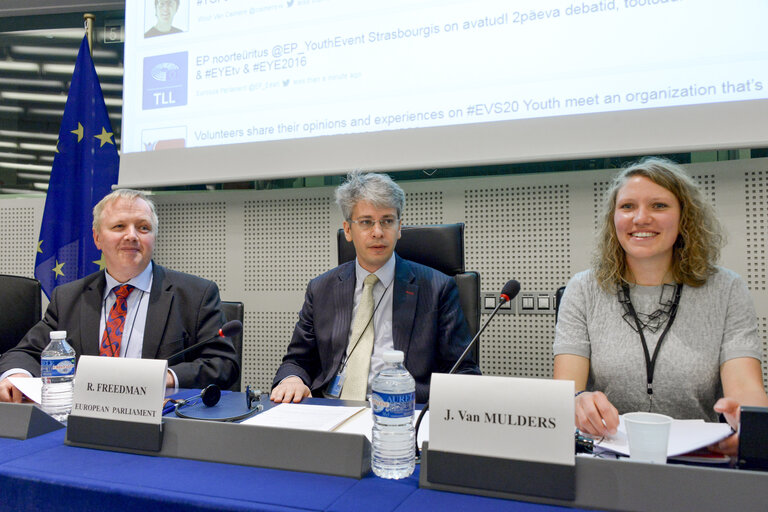 Fotagrafa 18: EYE 2016  ' Hunger Games. '