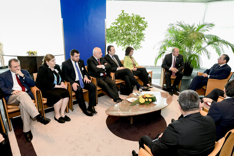 Fotó 3: Official visit of the President of Georgia - Meeting with S&D group leader