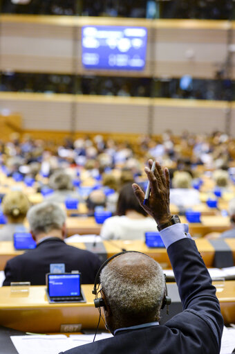 Fotografija 15: Plenary session week 21 2016 in Brussels.     Votes