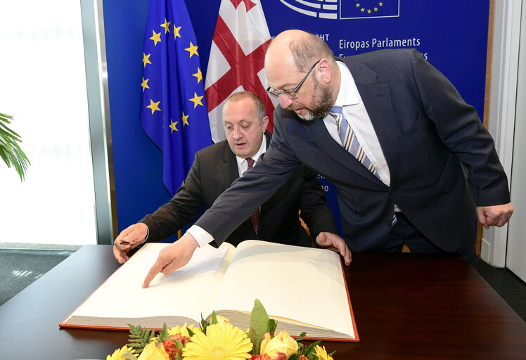 Fotó 8: Official visit of the President of Georgia to the EP in Strasbourg - Martin SCHULZ - EP President, Giorgi MARGVELASHVILI - President of Georgia