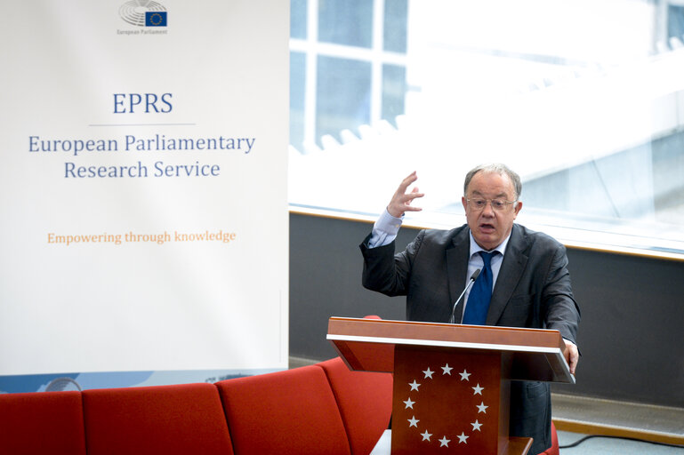 Φωτογραφία 9: EP-EUI Roundtable : transformations in the Middle East - The EU's response