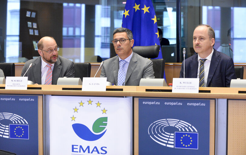 Fotogrāfija 11: The European Eco-Management and Audit Scheme (EMAS) and Environmental Policy signing ceremony