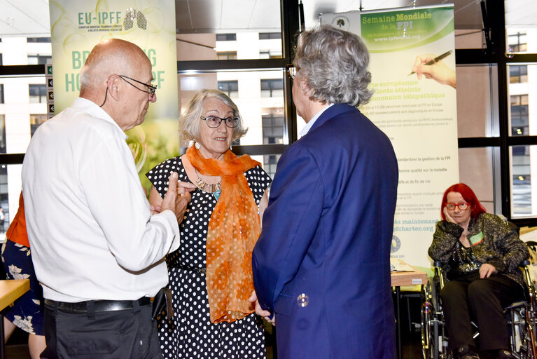 Fotografie 3: Idiopatic pulmonary fibrosis (IPF) action at the European Parliament in Strasbourg