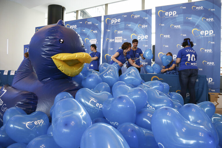 Fotogrāfija 13: Europe Day 2016 in Brussels. The European  Parliament opens its doors to the public