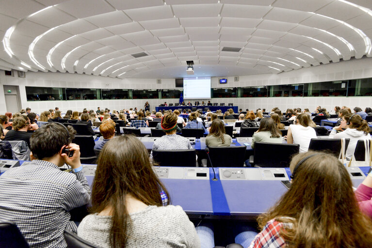 Fotagrafa 4: EYE 2016  ' Hunger Games. '