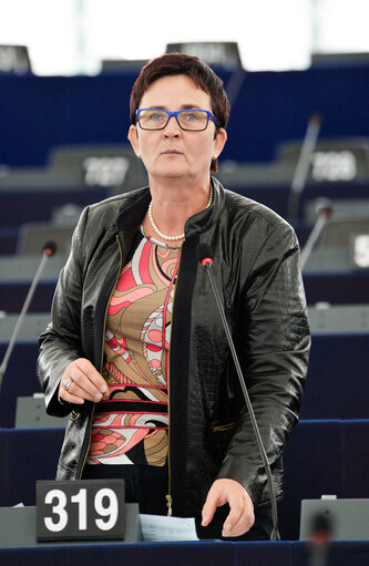 Photo 25: Plenary session week 40 2016 in Strasbourg - Preparation of the European Council meeting of 20 and 21 October 2016. Council and Commission statements