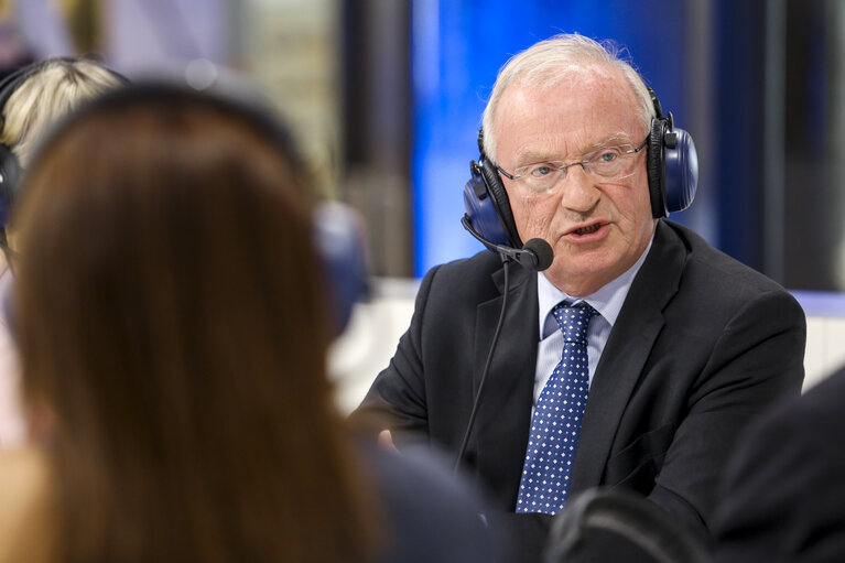 Fotografija 10: Euranet plus debate - Citizen's corner