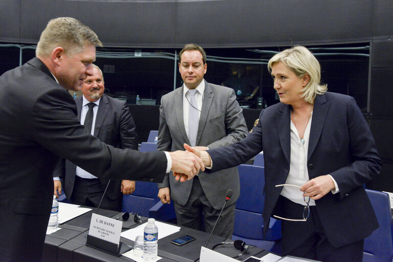 Fotografija 5: Official visit of Slovak Prime Minister to the European Parliament in Strasbourg. Conference of Presidents in the presence of the Slovak Prime Minister