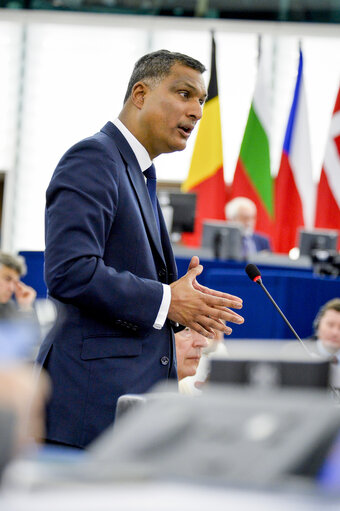 Fotografi 16: Plenary session in Strasbourg - Week 27 2016 - Conclusions of the European Council meeting of 28 and 29 June 2016