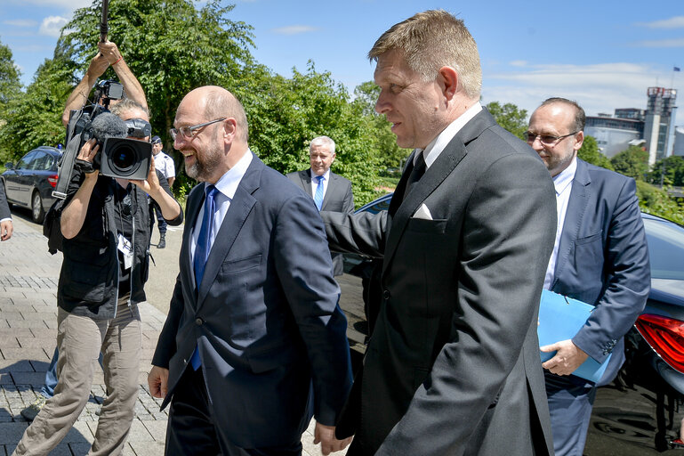 Foto 3: Official visit of Slovak Prime Minister to the European Parliament in Strasbourg. Martin SCHULZ EP - President welcomes Robert FICO - Slovak Prime Minister