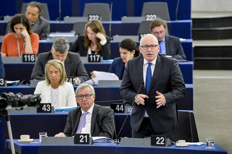 Foto 8: Official visit of Dutch Prime Minister to the European Parliament in Strasbourg. Review of the Dutch Presidency.