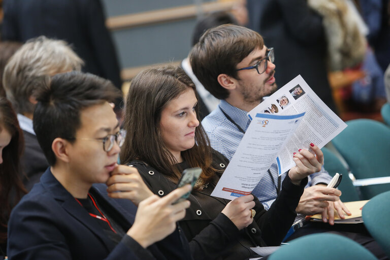 Fotografija 32: EPRS Policy Roundtable: ' The EU's Global Strategy: from Vision to Action '