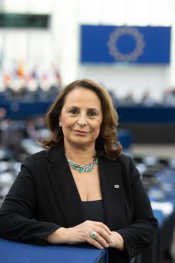 Photo 12: Luisa Regimenti in the EP in Strasbourg