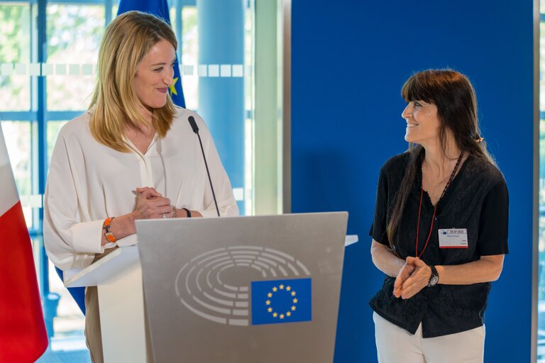 Unveiling of the bust of Simone Veil by Roberta METSOLA, EP President