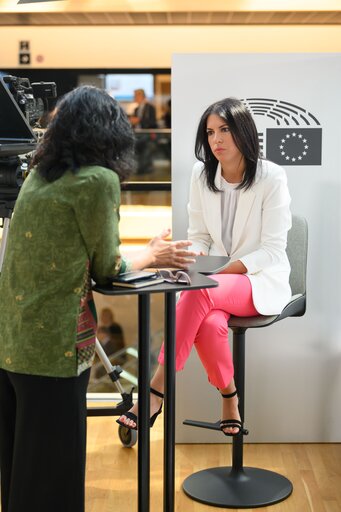 Снимка 5: Adriana MALDONADO LOPEZ in the EP in Strasbourg