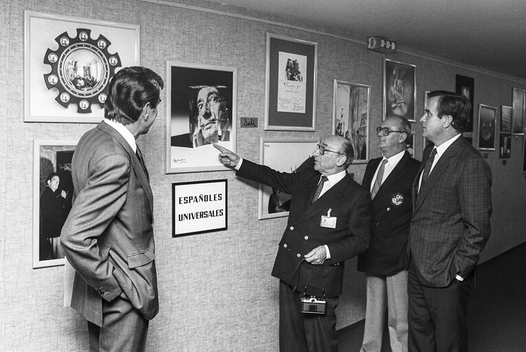 Exhibition 'Les grands de l'Espagne - Espanoles universales' at the European Parliament