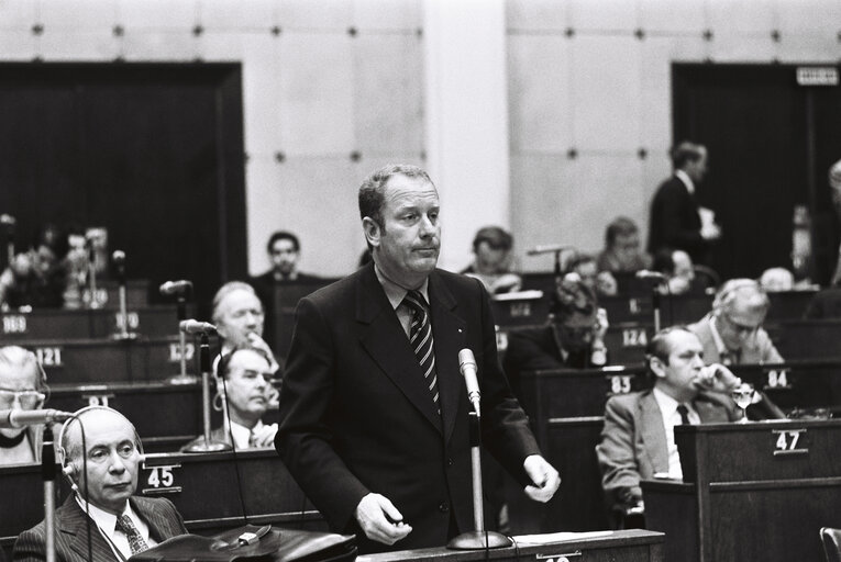 Photo 4: Plenary session Strasbourg october 1976