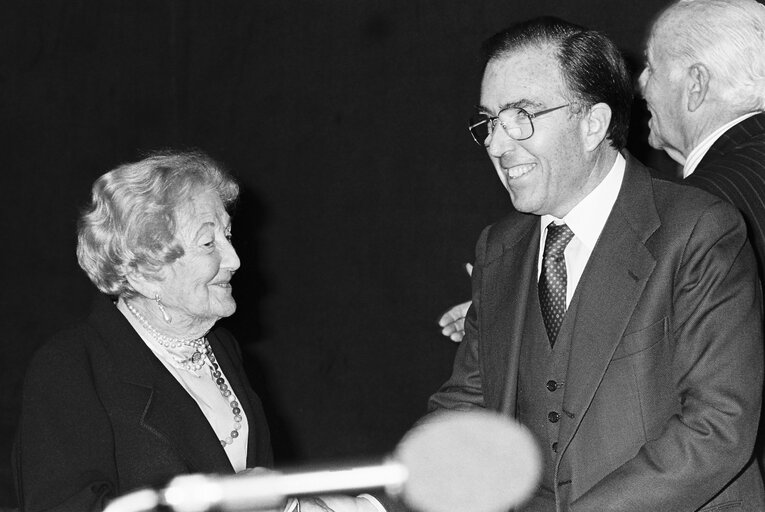 Fotografie 10: Meeting on the Centenary of the Birth of Salvador de Madariaga at the European Parliament in Strasbourg in November 1986