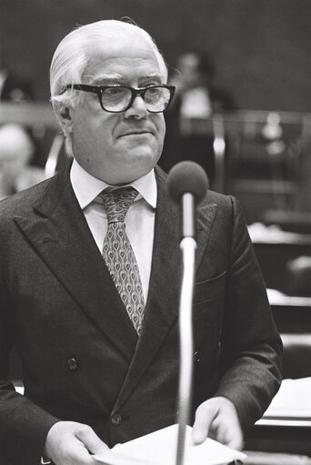 Fotogrāfija 19: The delegue Pietro LEZZI during a session in Luxembourg in October 1977.