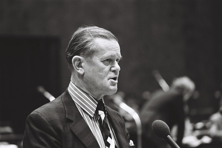 Photo 30: Plenary session Luxembourg october 1976