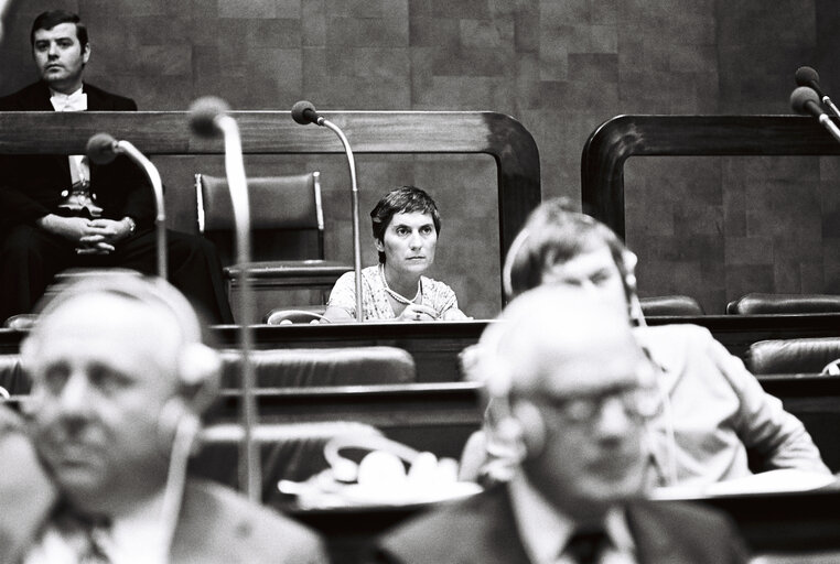 Fotagrafa 5: Plenary session Luxembourg july 1976