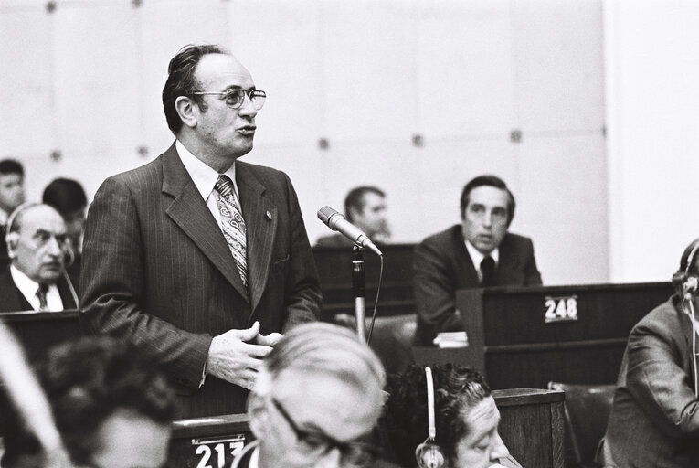 Photo 24: Plenary session Strasbourg october 1976