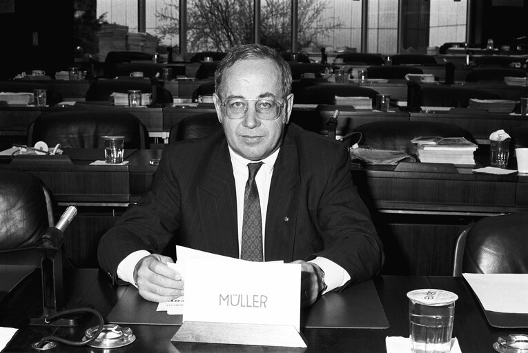 Zdjęcie 35: MEP Gunther MULLER in the EP in Strasbourg