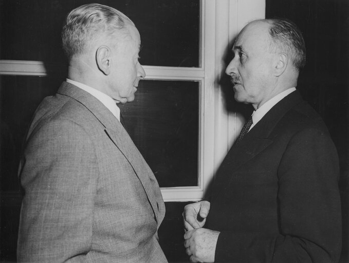 Fotogrāfija 3: Jean MONNET - Founding father of Europe