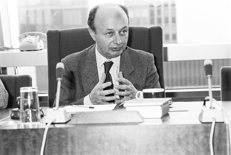 Foto 9: Meeting at the European Parliament in Strasbourg in November 1986