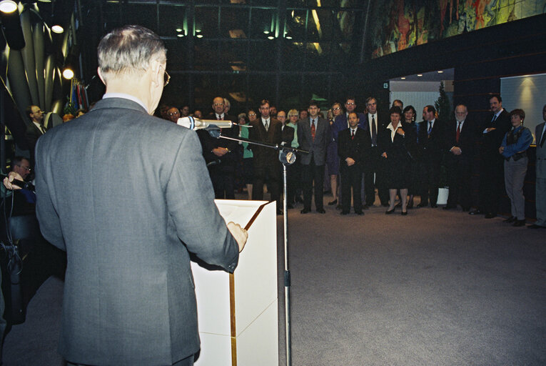 Fotografi 9: EP President welcomes the appointed delegates to the European Parliament for Austria, Finland and Sweden