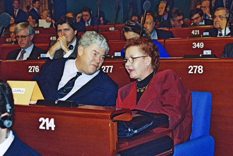 Fotografia 41: Arrival of the observers and MEPs for Sweden, Austria and FInland following the 1995 enlargement