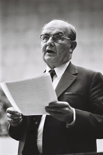 Φωτογραφία 44: Plenary session Strasbourg october 1976