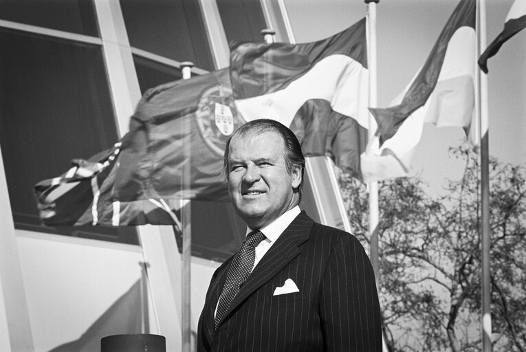 Zdjęcie 21: MEP Basil de FERRANTI in the EP in Strasbourg