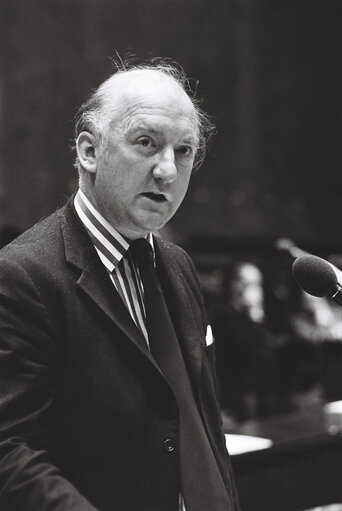 Fotogrāfija 25: The delegue Russel JOHNSTON during a session in Luxembourg in October 1977.