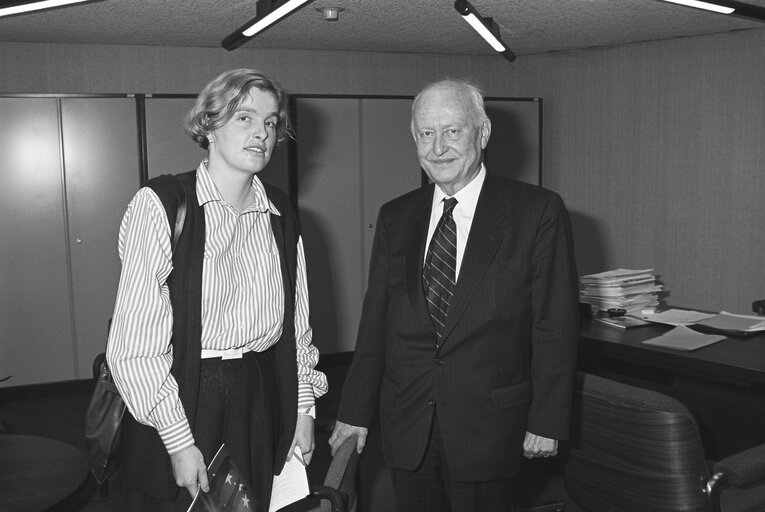 Foto 2: MEP Pierre PFLIMLIN with Walburga von HABSBURG in Strasbourg